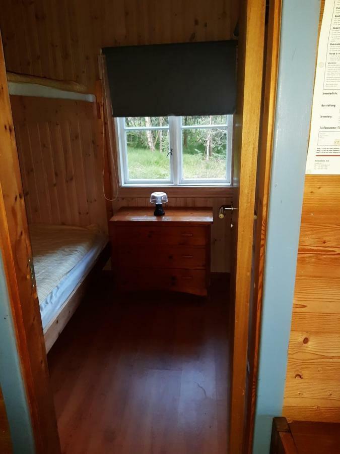 Cozy Cottage In The Woods, Near Dyreparken In Kristiansand, Lake Lolandsvannet Ovrebo Extérieur photo